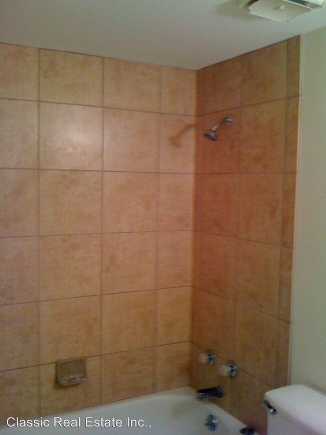 Building Photo - 1 br, 1 bath House - 804 B Malabu Drive