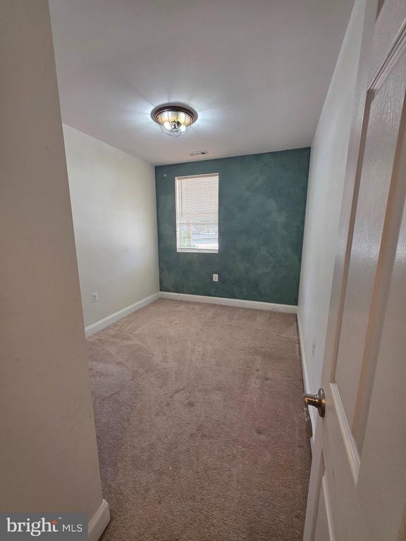 Building Photo - 1342 Edna Rd