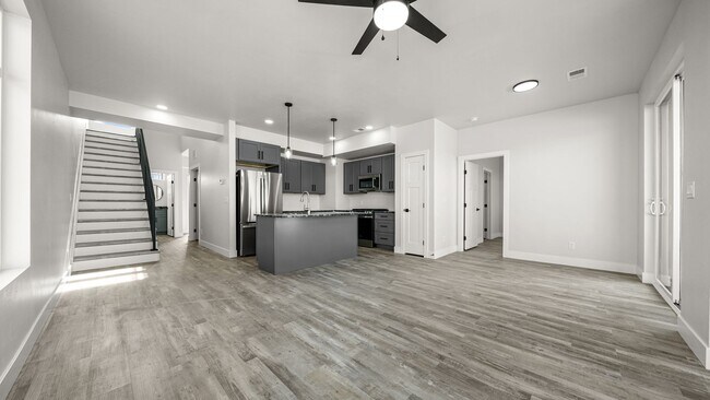 Building Photo - 1107 Mee Cyn Cir