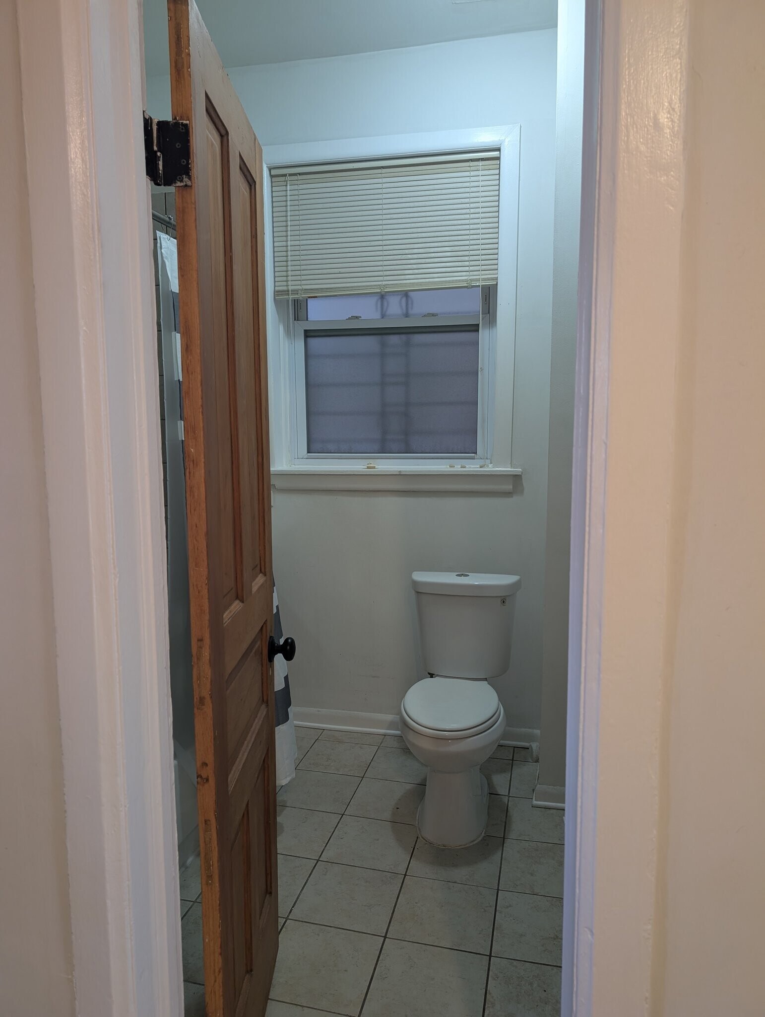 Building Photo - 1935 N Leavitt St