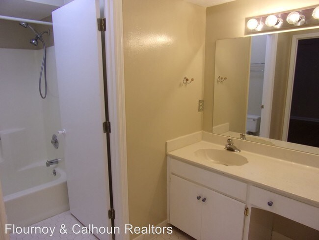 Building Photo - 5 br, 3 bath House - 7001 Schomburg Road