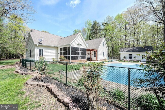 Building Photo - 18224 Green Blvd