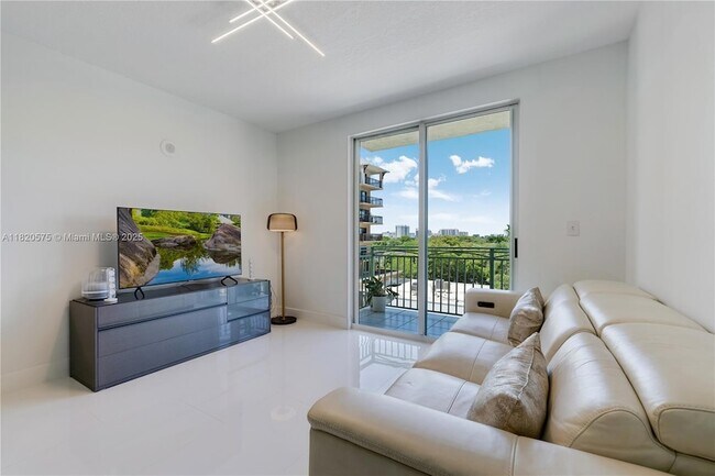 Building Photo - 3500 Coral Wy