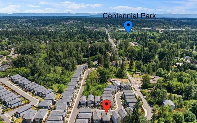 Building Photo - Modern 4-Bed Home in Northshore School District with A/C