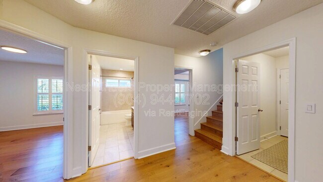 Building Photo - 283 Holland Dr