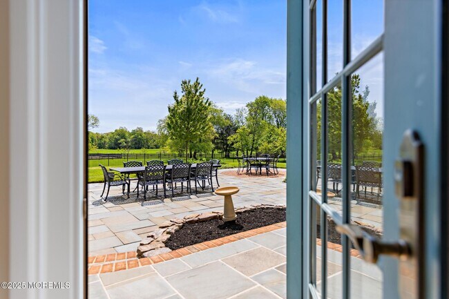 Building Photo - 13 Driftwood Ln