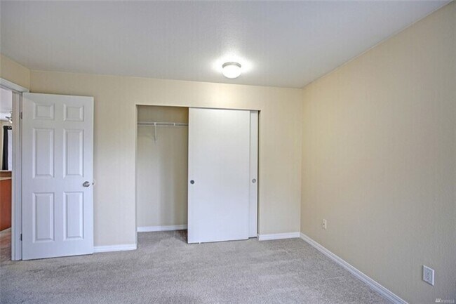 Building Photo - 20330 Bothell Everett Hwy