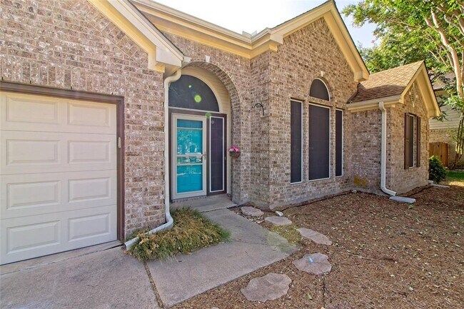 Building Photo - 301 Derby Ln