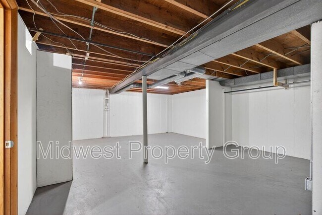 Building Photo - 10406 Hobkirk Dr