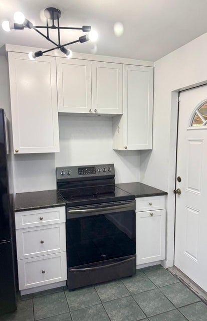 Building Photo - 3941 Tuskegee Dr