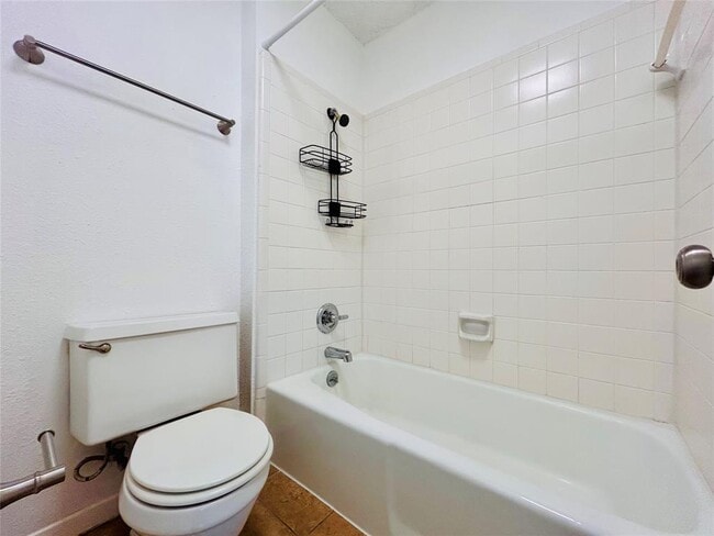 Building Photo - 8325 Fathom Cir