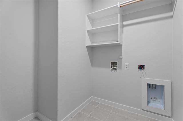 Building Photo - 718 Parkside Dr