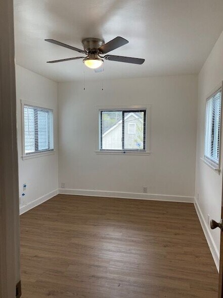 Building Photo - 320 San Antonio Ave