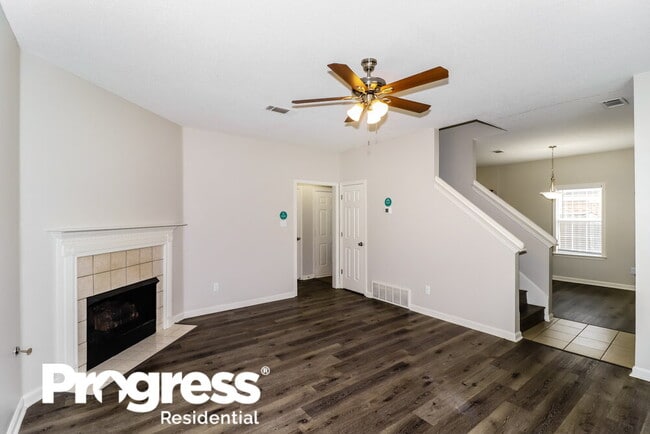 Building Photo - 8682 Overcup Oaks Dr