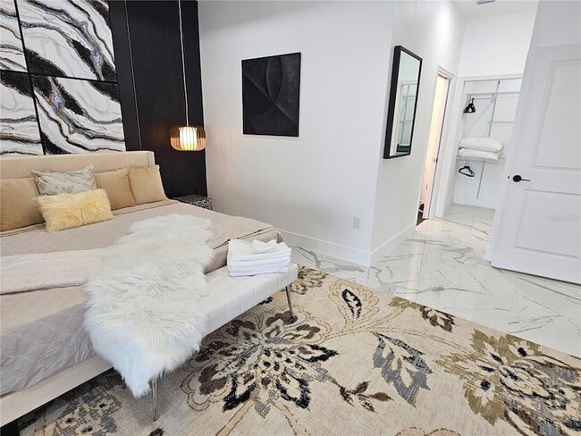 Building Photo - 2075 Jewell Ave