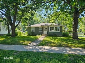 Building Photo - 1702 Gross Ave
