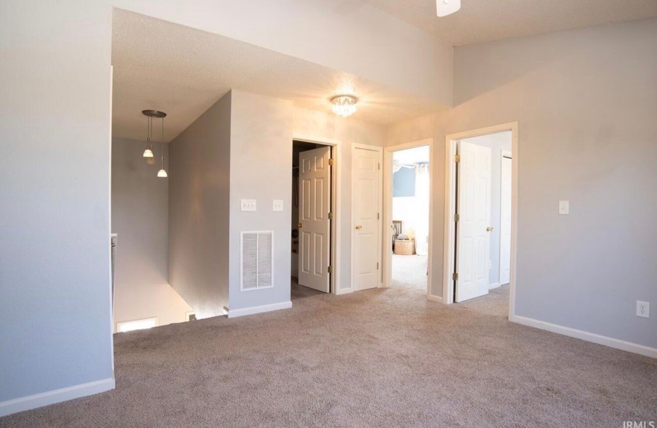 Building Photo - 5786 W Tensleep Rd