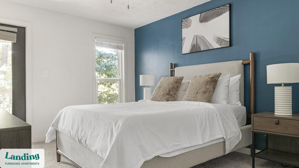 Building Photo - 2745 Holcomb Bridge Rd