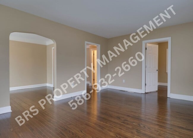 Building Photo - 3 Bed house