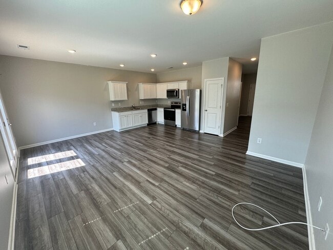 Building Photo - Nice 2/2.5 Townhouse in Cartersville- $1,495