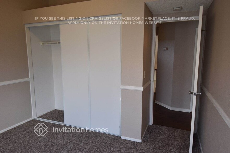 Building Photo - 31348 Huron St