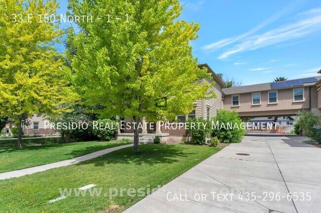 Building Photo - 33 E 150 N