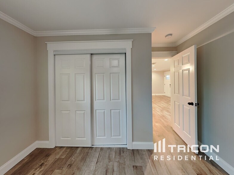 Building Photo - 2077 Sandtown Rd SW
