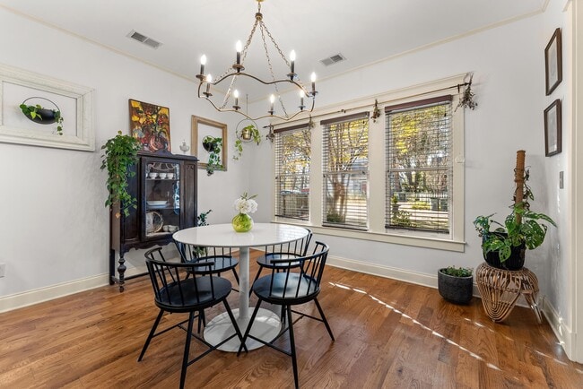 Building Photo - 1044 S Rembert St