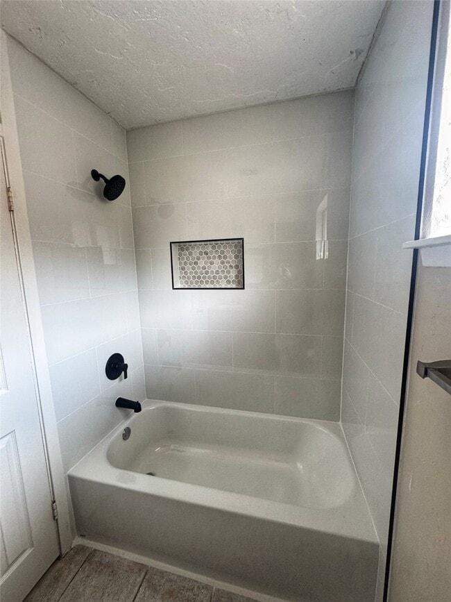 Building Photo - 3214 Long Shadows St