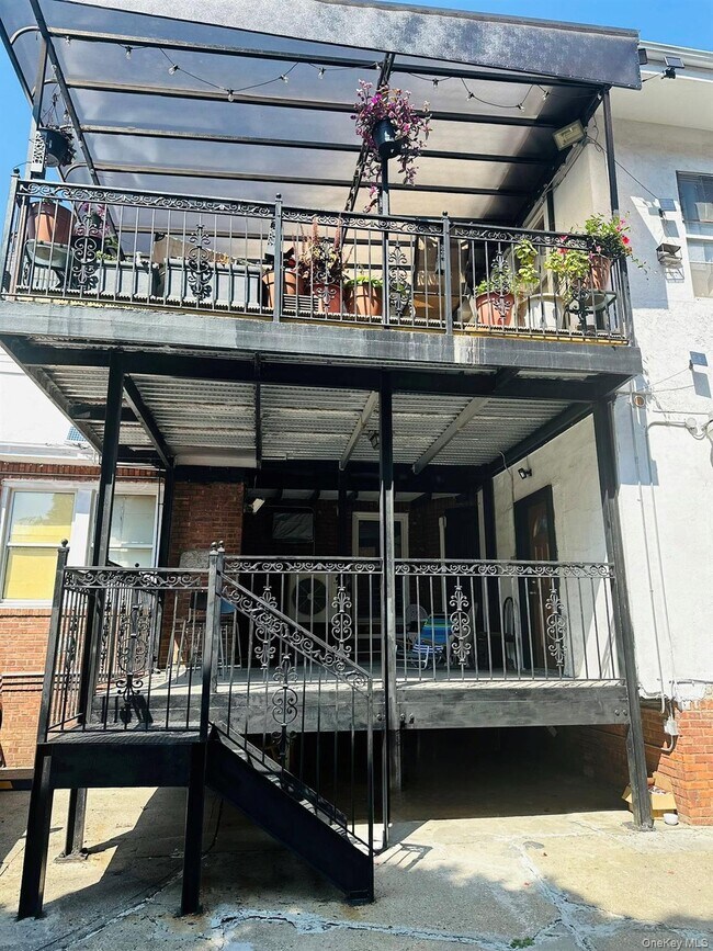 Building Photo - 84-39 Lefferts Blvd