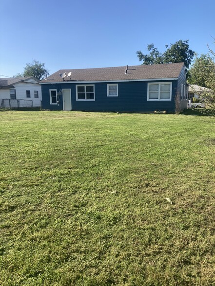 Building Photo - 1401 Hite blvd