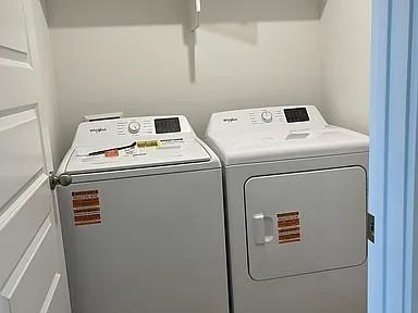 Building Photo - 4640 W Aurora St