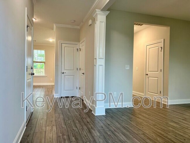 Building Photo - 3097 Lobella Dr