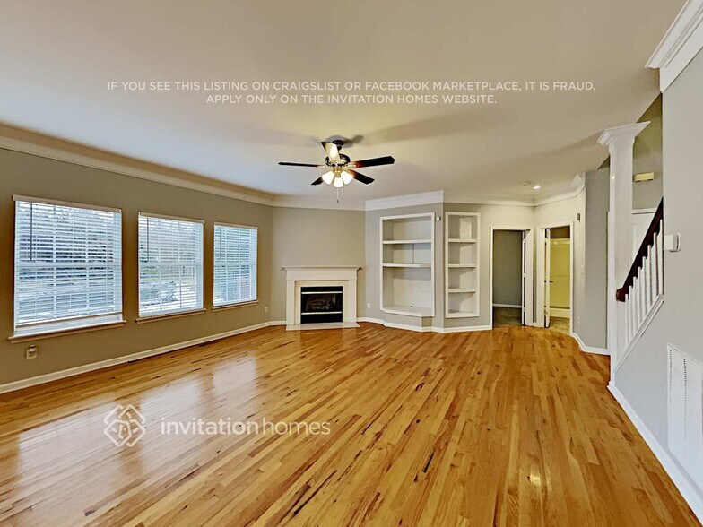 Building Photo - 11023 Sycamore Club Dr