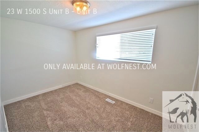 Building Photo - No Security Deposit Option! Incredible 3 B...