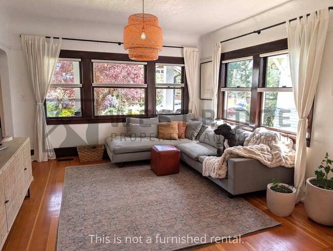 Building Photo - 6919 N Mississippi Ave