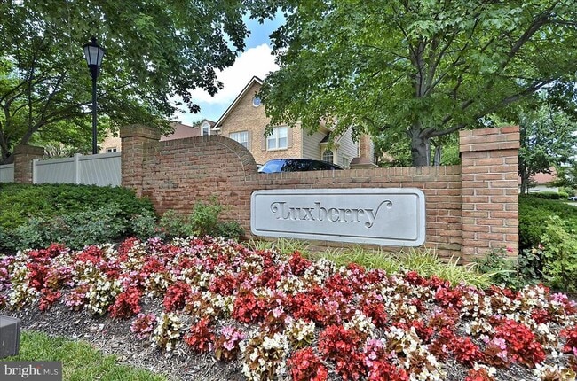 Building Photo - 5715 Balsam Grove Ct