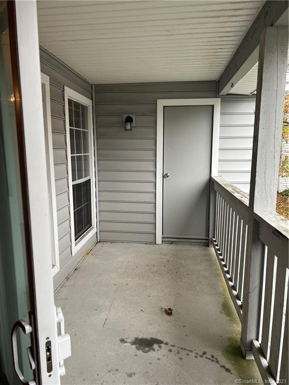 Building Photo - 63 Leafwood Ln