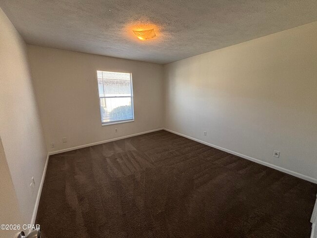 Building Photo - 3008 Stanford Rd