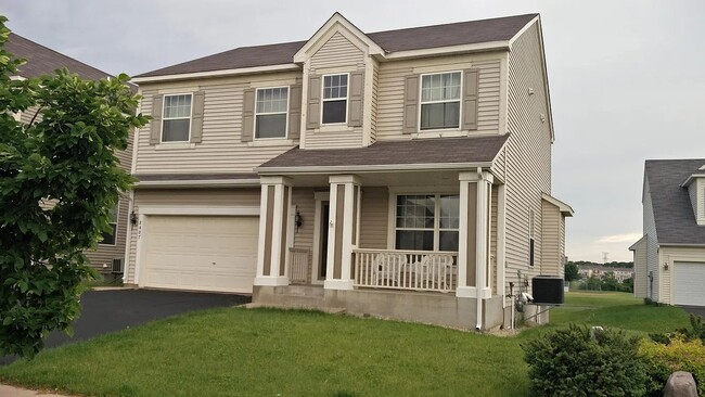 Building Photo - 8487 Jonquil Ln N
