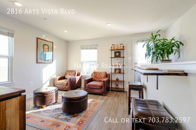 Building Photo - 2816 Arts Vista Blvd