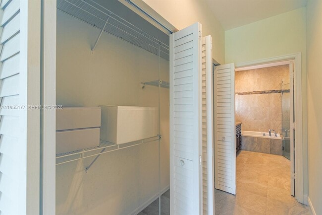 Building Photo - 7387 Panache Way