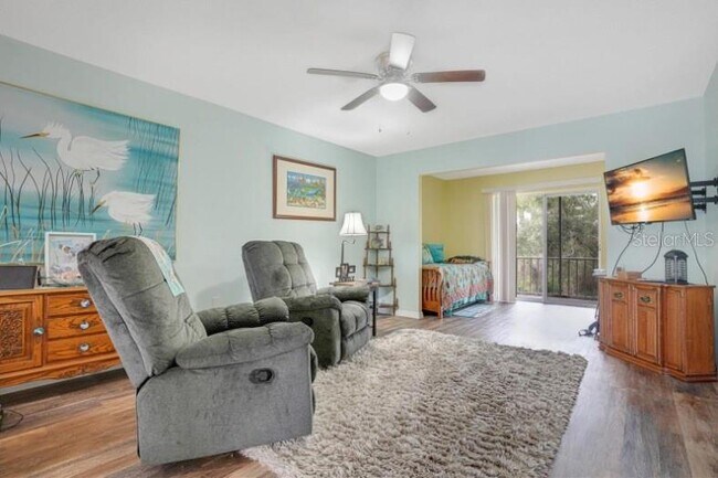 Building Photo - 3622 Lake Bayshore Dr