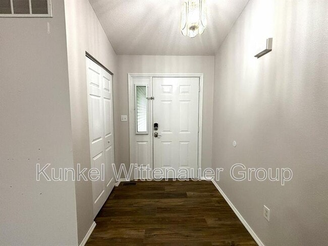 Building Photo - 1514 Peach Orchard Ln