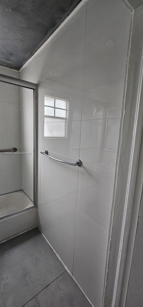 Building Photo - 1611 Michigan Ave