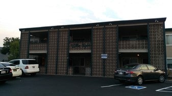 Building Photo - 11 Linscheid Dr