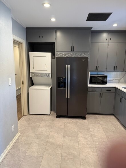 KITCHEN - 6507 Avondale Dr