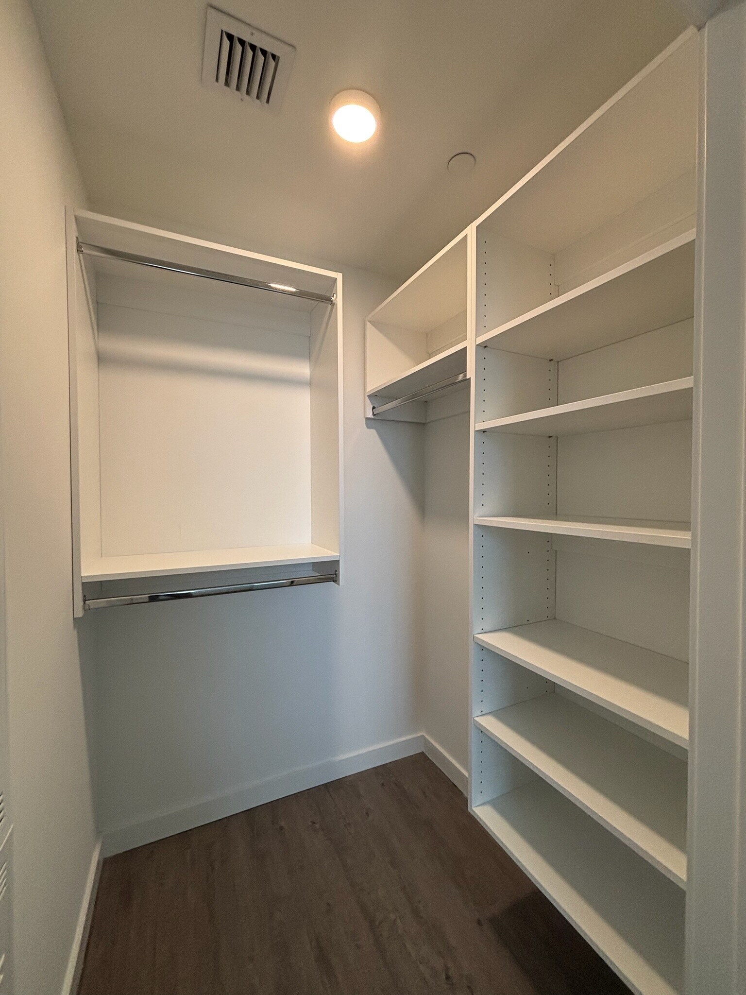 Building Photo - 154 NE 23rd St