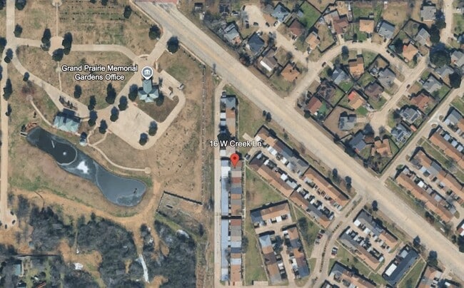 Building Photo - 16 W Creek Ln