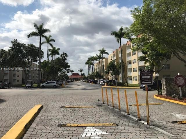 Building Photo - 6960 Miami Gardens Dr